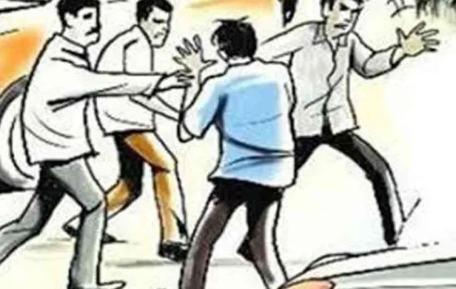 लखनऊ: बिजली अभियंताओं पर हर समय रहता है हमले का डर