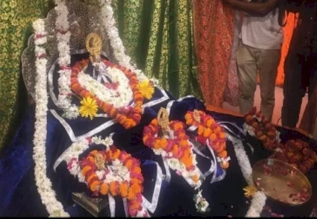 ‘भूमि पूजन’ पर रत्नजड़ित पोशाक पहनेंगे भगवान राम