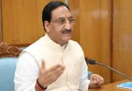 नीट और जेईई के 27 लाख छात्रों को नहीं जाना पड़ेगा शहर से बाहर