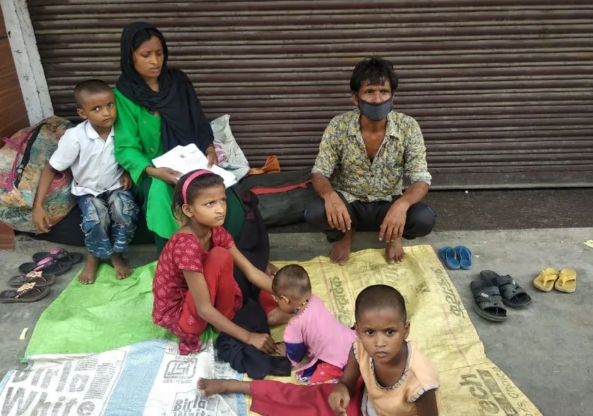 बरेली: सरकारी सिस्टम से दंपति परेशान, बेटे से मिलने को तड़प रहे