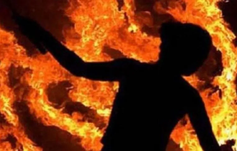 बरेली: आग से जलकर महिला की मौत, हत्या का आरोप