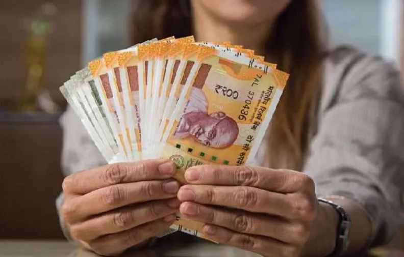 बरेली: अब बैंक कर्म‍ियों को म‍िलेगा 15 फीसदी ज्यादा वेतन