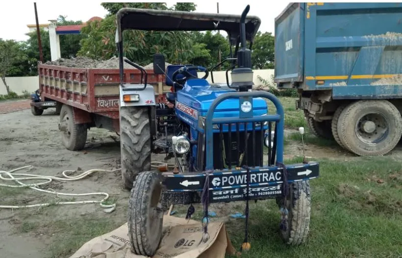 बाराबंकी: रजबहा पटरी काट कर मिट्टी खनन, मुकदमा दर्ज