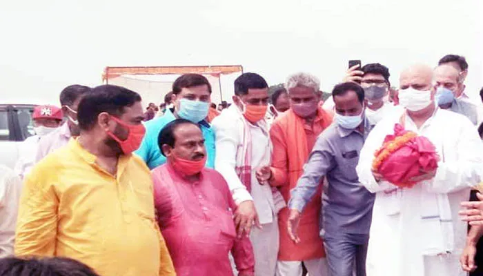 उप्र: लालजी टंडन का अस्थि कलश संगम में विसर्जित