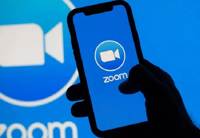 एप स्टोर पर जूम हुआ सबसे ज्यादा डाउनलोड, टूटा टिकटॉक का रिकॉर्ड