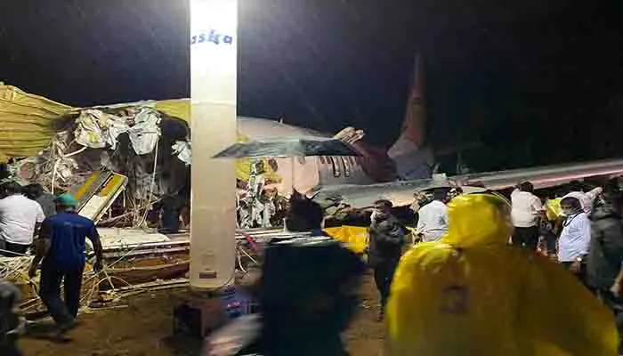 कोझिकोड विमान दुर्घटना : क्रिकेट जगत ने जताया दुख