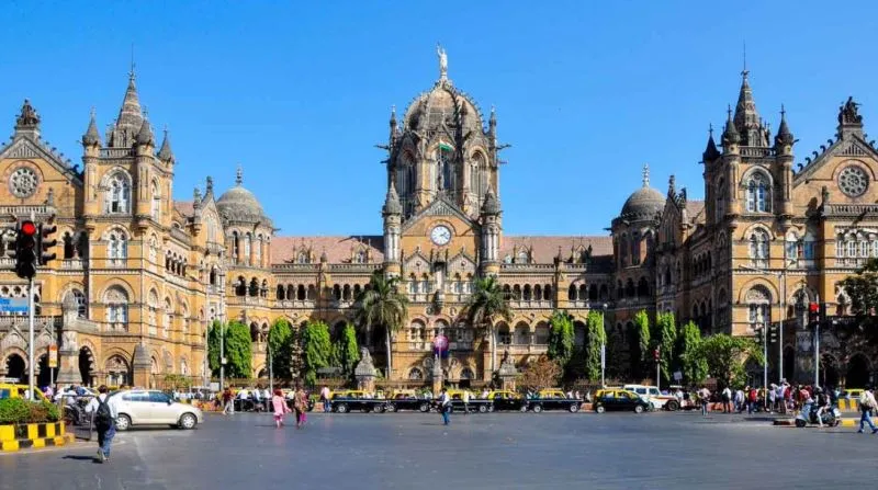 नब्बे साल पुराने स्वरूप में सीएसएमटी स्टेशन का होगा पुनर्विकास