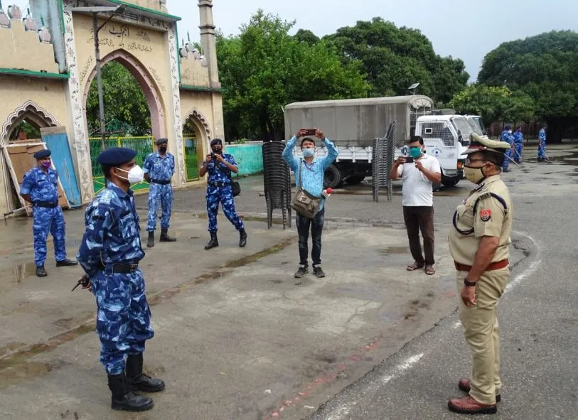 बरेली: ईदगाह रही सूनी, घरों में पढ़ी गई नमाज