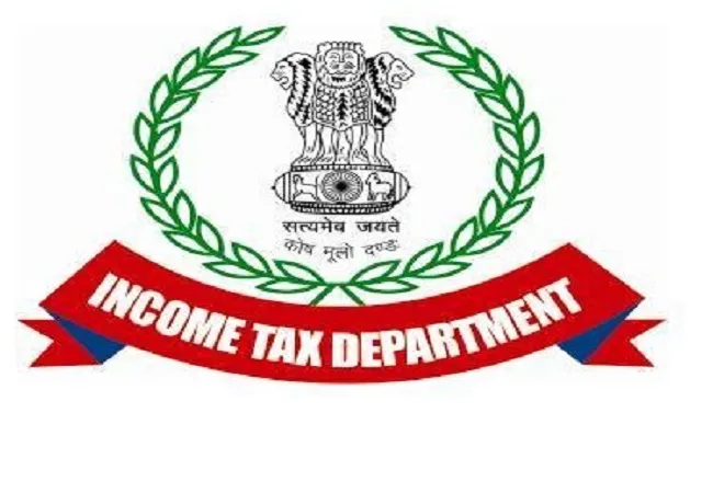 चीन की फर्जी कंपनियों पर आयकर छापा