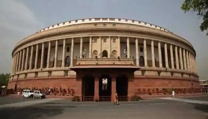 बिरला ने मानसून सत्र से संबंधित तैयारियों को अंतिम रूप देने के लिए की बैठक
