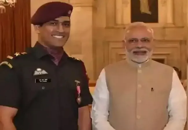 पीएम मोदी ने धोनी को लिखी भावुक चिट्ठी, माही ने कहा शुक्रिया