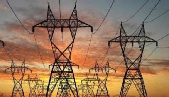 प्रबंधन के अड़ियल रवैये से जूनियर अभियंताओं में गुस्सा