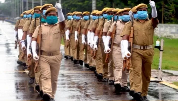 स्वतंत्रता दिवस पर 926 पुलिसकर्मियों को पुलिस पदक से नवाजा जाएगा