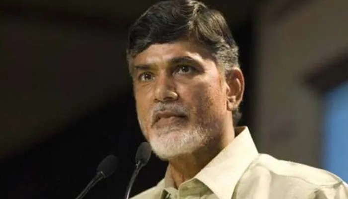 नायडू ने मोदी से की फोन टैप मामले की जांच कराने की अपील