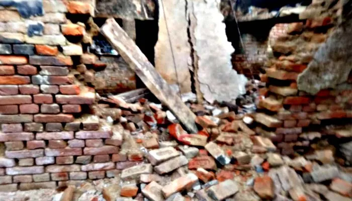 शाहजहांपुर: लिंटर के मलबे में दबकर युवक की मौत