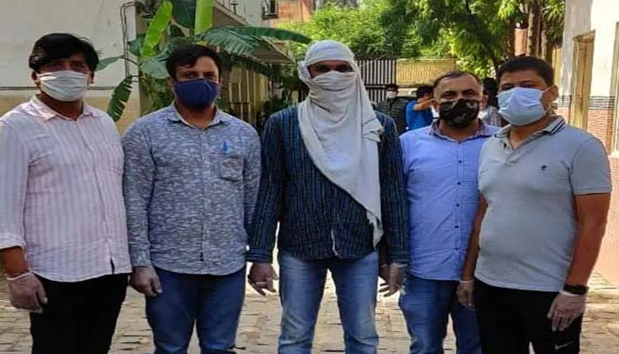 दिल्ली: मुठभेड़ के बाद पकड़ा गया ISIS का आतंकी, IED विस्फोटक भी बरामद