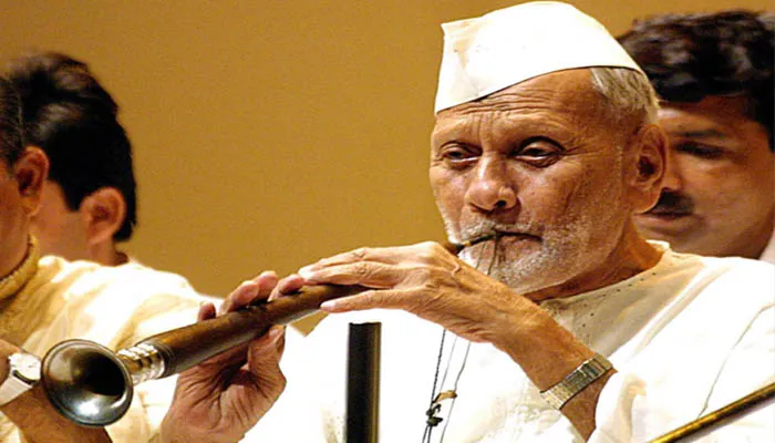 बिस्मिल्लाह खान का घर तोड़ने पर लगी रोक