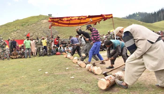 कश्मीरियों ने मनाई अनुच्छेद 370 के हटने की पहली वर्षगांठ