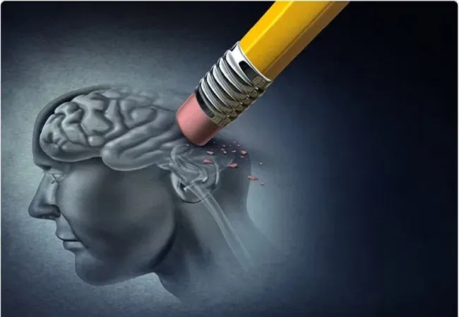World Alzheimer’s Day 2020: नशे से दूरी और जागरूकता बचाएगी अल्जाइमर