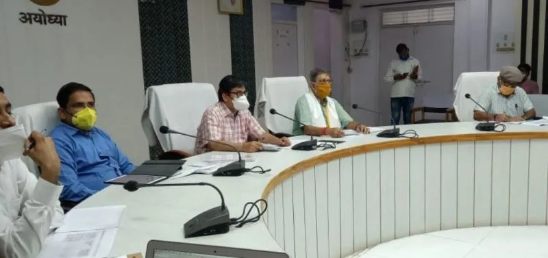 अयोध्या में कुंडों के विकास के लिए नोड अर्बन लैब को प्रोजेक्ट बनाने का निर्देश