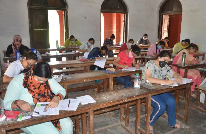 बरेली: रुविवि की मुख्य परीक्षा में बढ़ी छात्र उपस्थिति