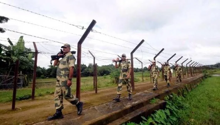 बीएसएफ ने जम्मू-कश्मीर में पाकिस्तानी घुसपैठ की कोशिश को किया नाकाम