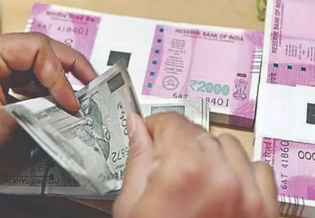 मुरादाबाद: एमडीए कर्मी बताकर हड़प लिए ढाई लाख रुपए