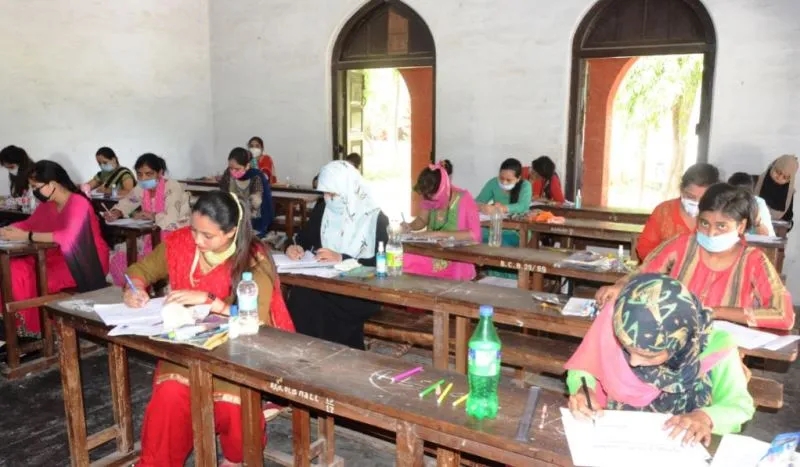बरेली: रुविवि परीक्षा में पकड़े गए दस नकलची