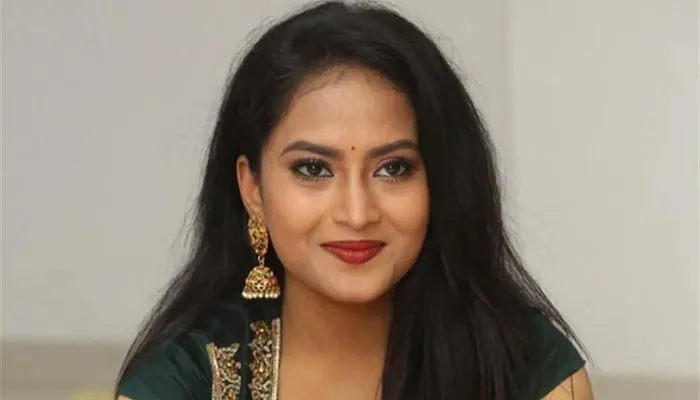 तेलुगु टीवी अभिनेत्री कोंडापल्ली श्रावणी ने की आत्महत्या