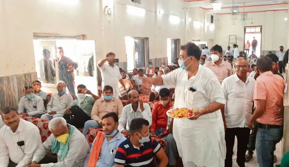 बरेली: केंद्रीय मंत्री ने नवनिर्वाचित अध्यक्षों का किया स्वागत