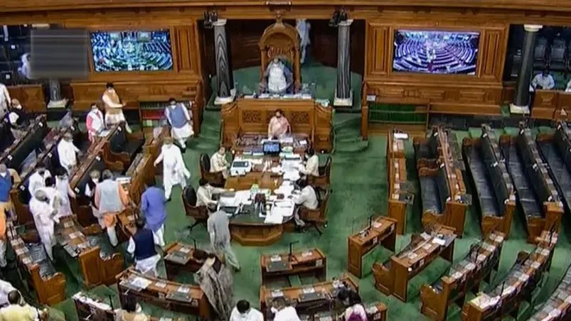 श्रमिक अधिकारों को मजबूत करने वाले तीन विधयेक लोकसभा में पारित