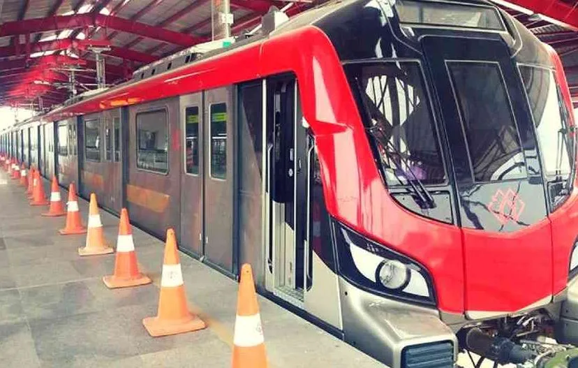 लखनऊ: यूपीएमआरसीएल ने शुरू किया मेट्रो ट्रेनों का ट्रायल