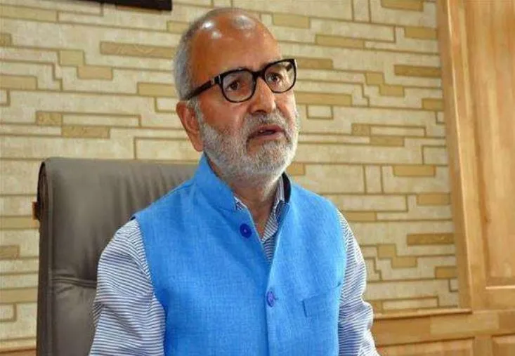 पीडीपी के वरिष्ठ नेता नईम अख्तर 407 दिन बाद रिहा
