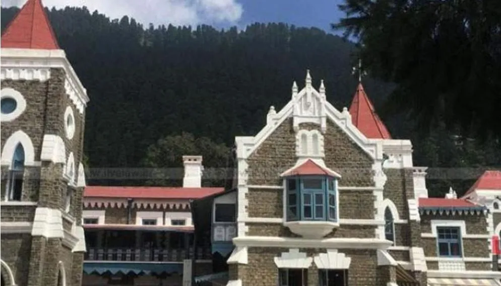 पूर्व मुख्यमंत्रियों को आवास भत्ते के मामले में उत्तराखंड सरकार की याचिका खारिज
