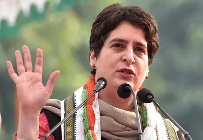 वाह री सरकार, आसान कर दिया अत्याचार: प्रियंका