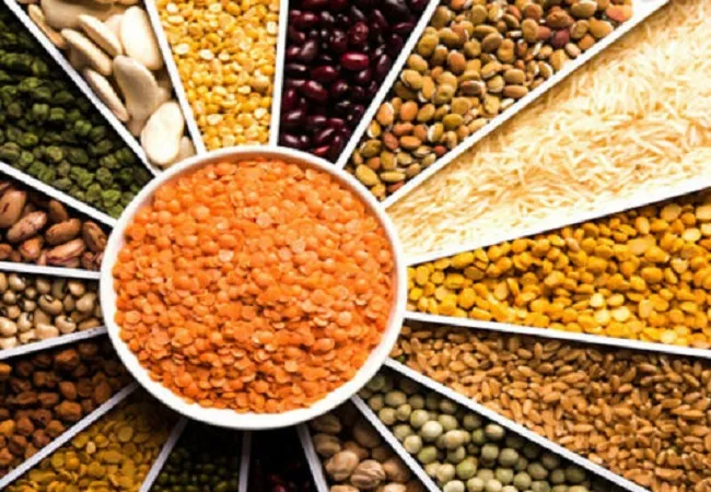 सब्जियों संग दालें भी हुईं महंगी, 1 माह में 500 रुपये क्विंटल बढ़े दाम