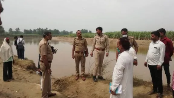 मुरादाबाद: चारा लेने गई दो बच्चियां रामगंगा नदी में डूबी, नहीं मिले शव