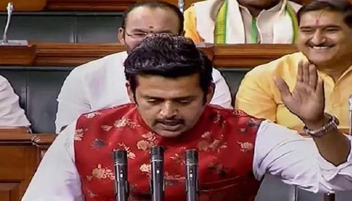बॉलीवुड को लगी ड्रग्स की लत, भाजपा सांसद रवि किशन ने उठाई लोकसभा में आवाज