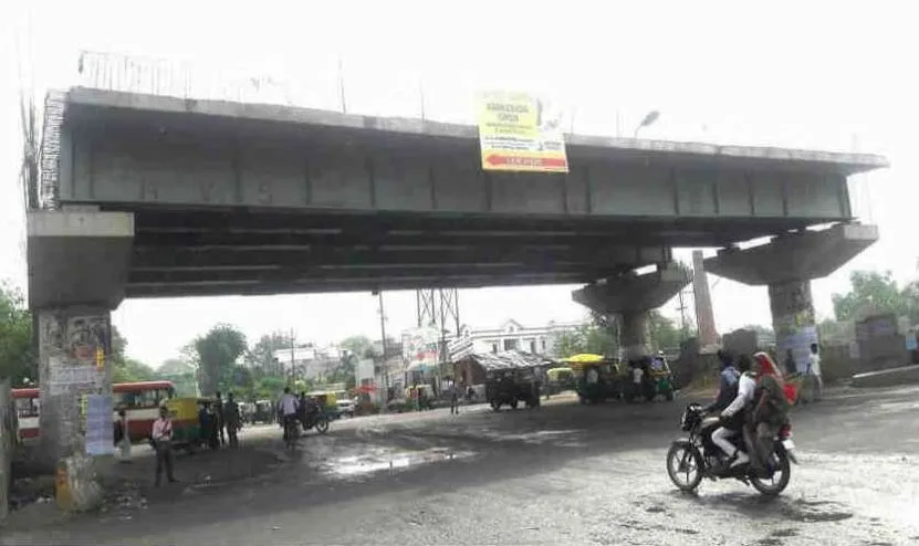 बदहाल हाईवे, सालाना वसूली 350 करोड़ की