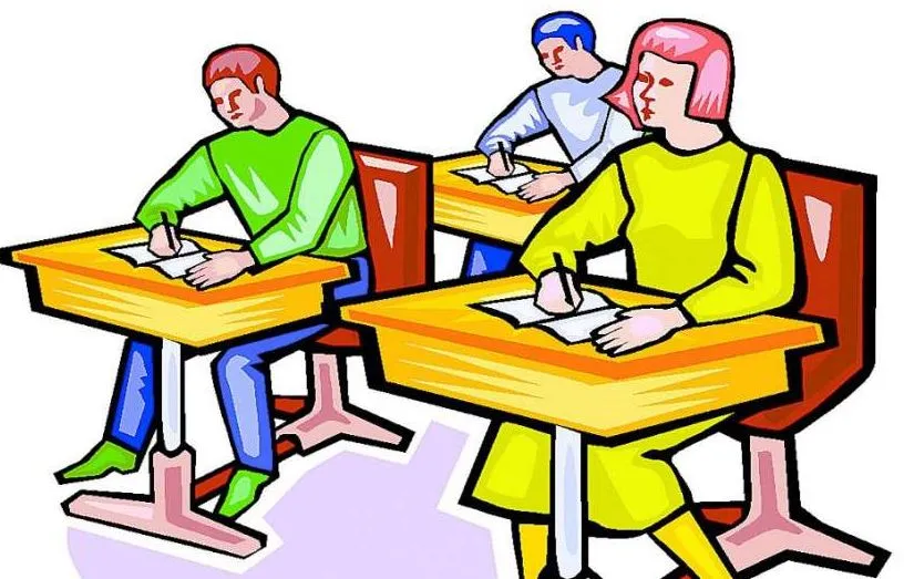 बरेली: कोरोना काल में बच्चों को स्कूल भेजने से डर रहे अभिभावक