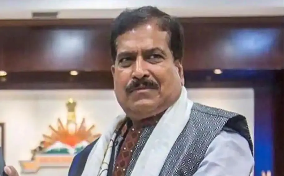रेल राज्य मंत्री सुरेश अंगड़ी का कोरोना से निधन