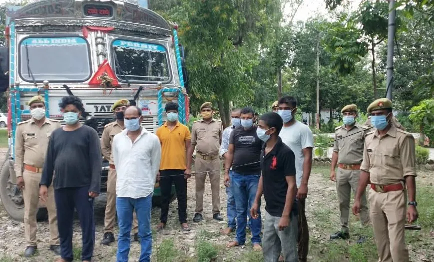 अयोध्या: ट्रक लूटकांड का खुलासा, सात लुटेरे गिरफ्तार
