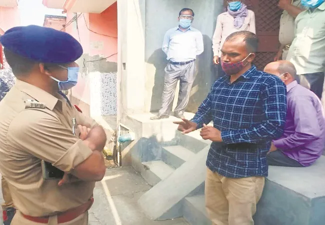 मुरादाबाद: संदिग्ध अवस्था में विवाहिता फांसी पर झूली, मौत