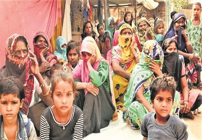 मुरादाबाद: खेरखाता गांव में रहस्यमयी बुखार से तीन दिन में छह की मौत