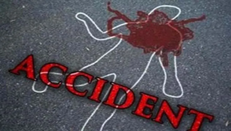 सोनभद्र: ट्रैक्टर-ट्रॉली पलटने से दो महिलाओं की मौत, 25 घायल