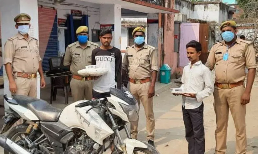 अयोध्या: दवा व्यवसायी से प्रयागराज हाईवे पर हुई लूट में दो गिरफ्तार