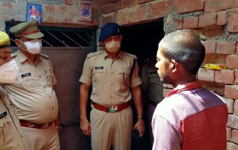 अयोध्या: विवाहिता ने फांसी लगाकर की आत्महत्या