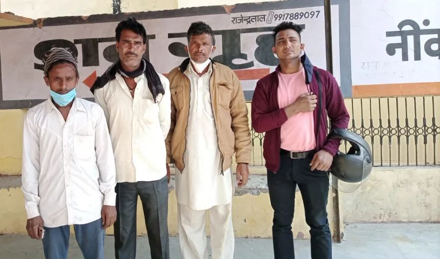 बरेली: तेज रफ्तार कार ने बाइक को मारी टक्कर, मां-बेटे की मौत