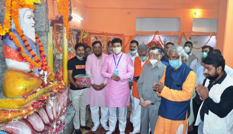बरेली: वाल्मीकि सद्भावना मेले में हुआ संगीतमय रामायण पाठ