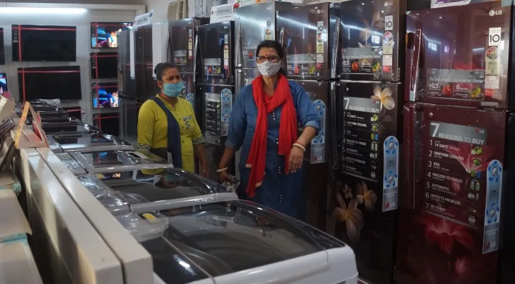 बरेली: नवरात्र में बाजार गुलजार, हर जगह ऑफरों की भरमार